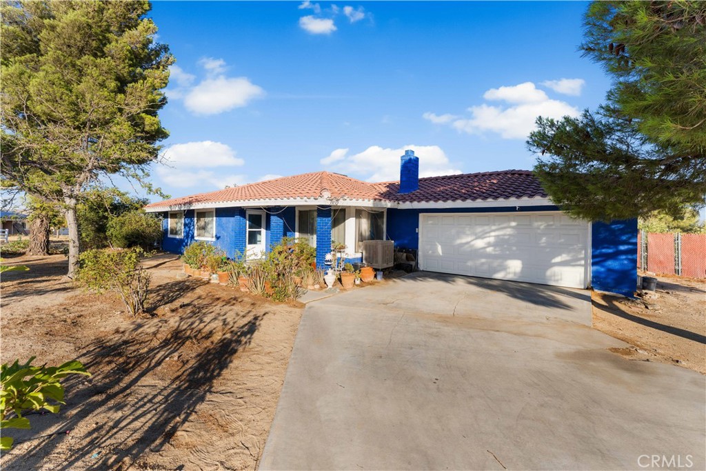 main property photo 6