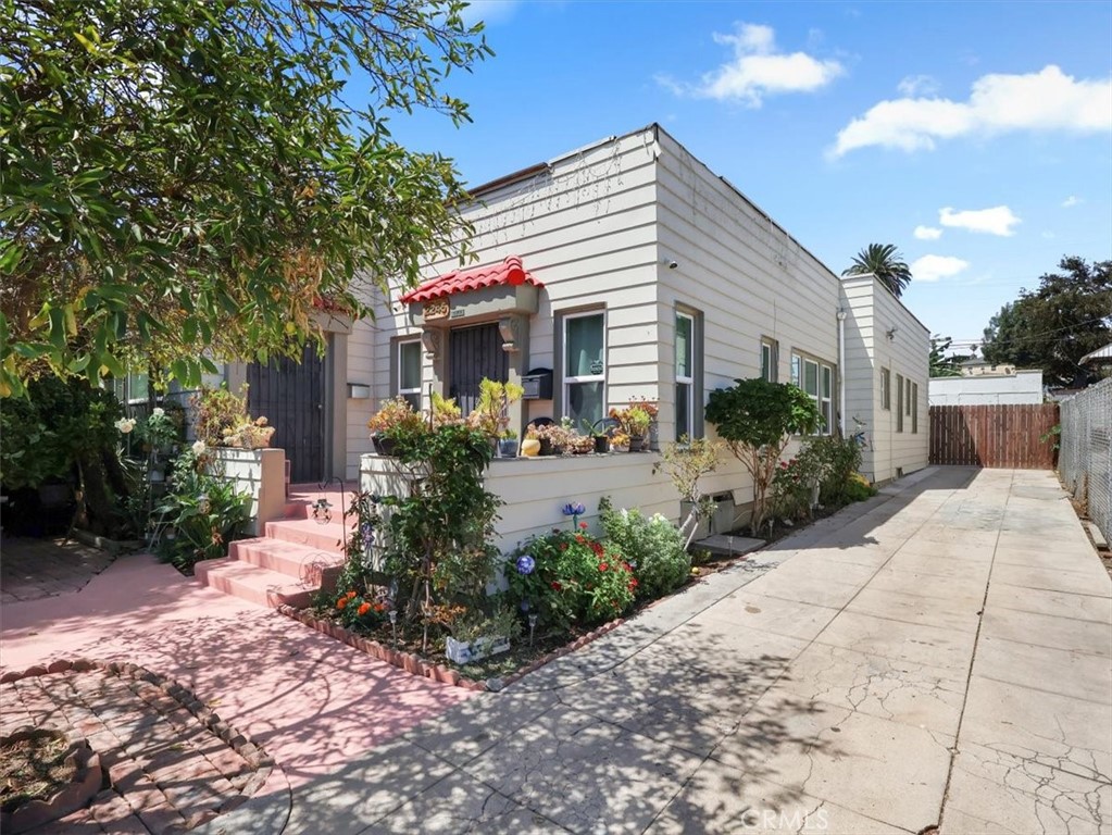main property photo 58