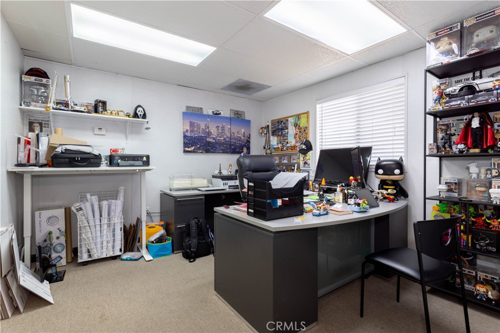 main property photo 16