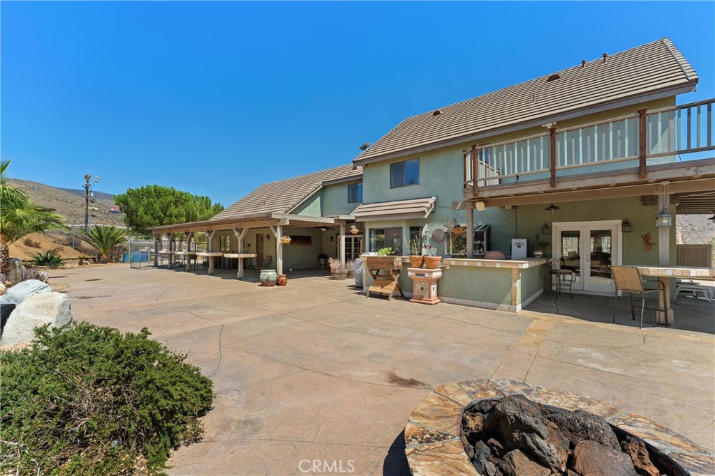 main property photo 16