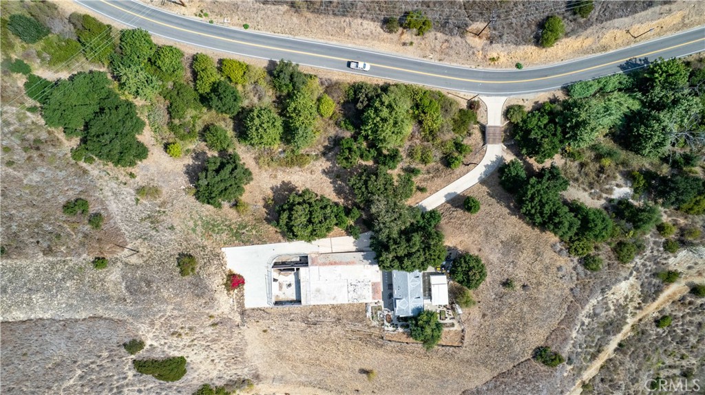 main property photo 31