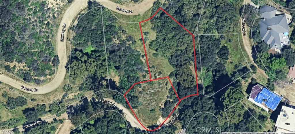 main property photo 7