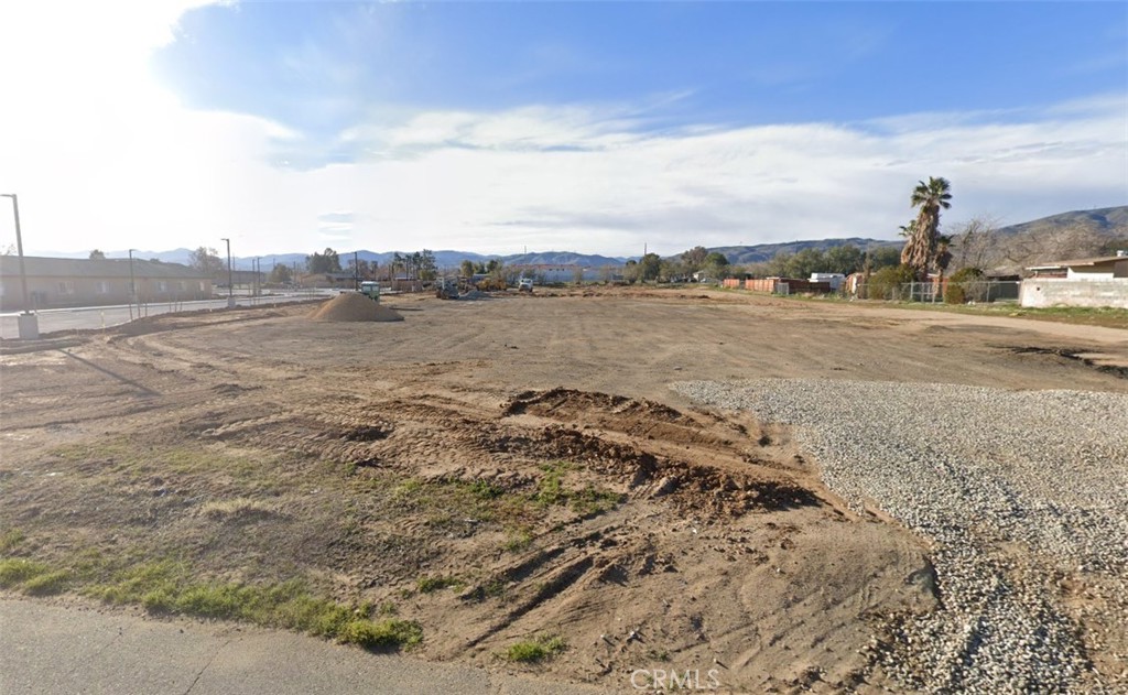 main property photo 2
