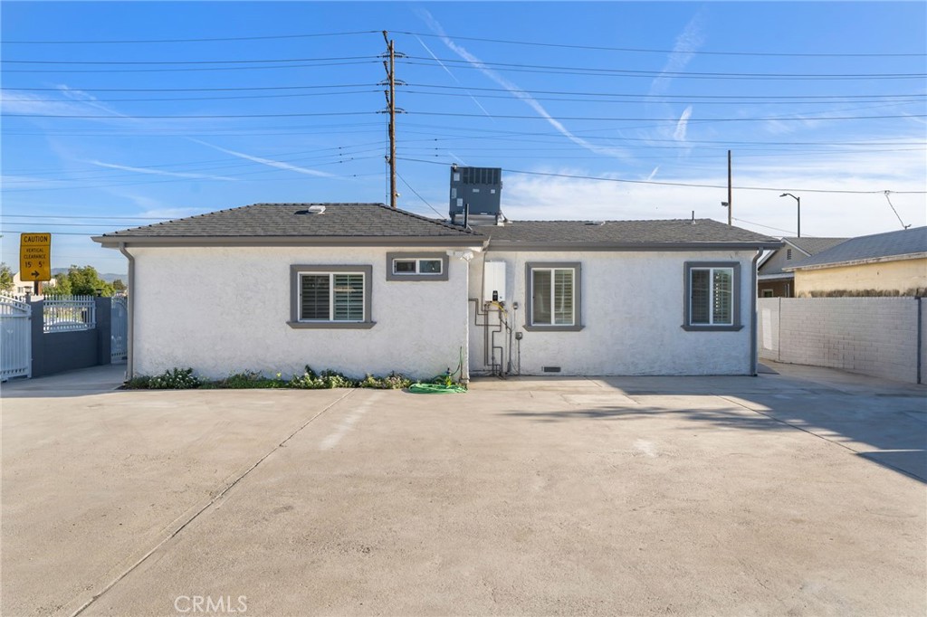 main property photo 41