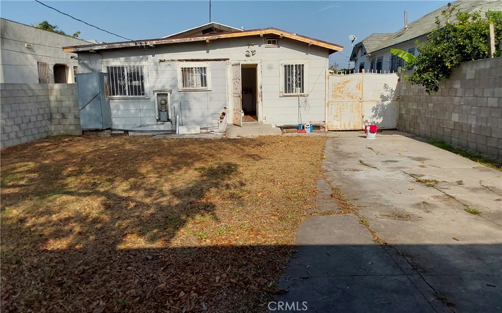 main property photo 26