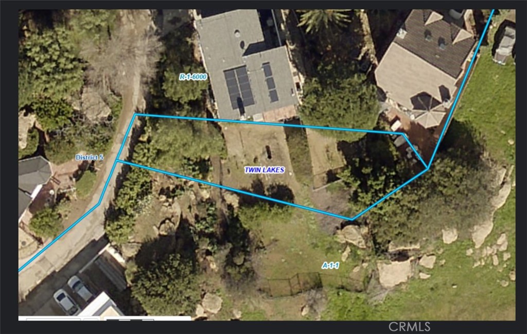 main property photo 16