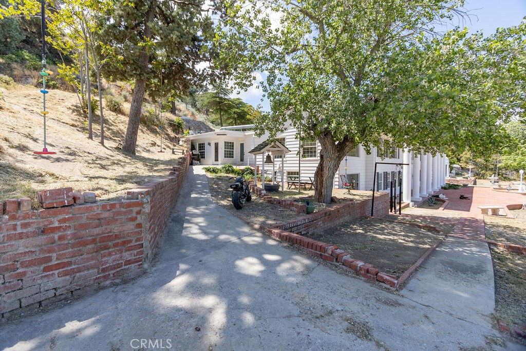 main property photo 48