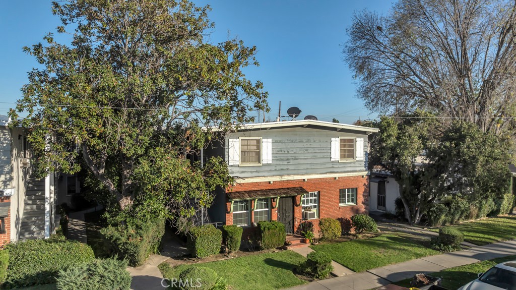 main property photo 14