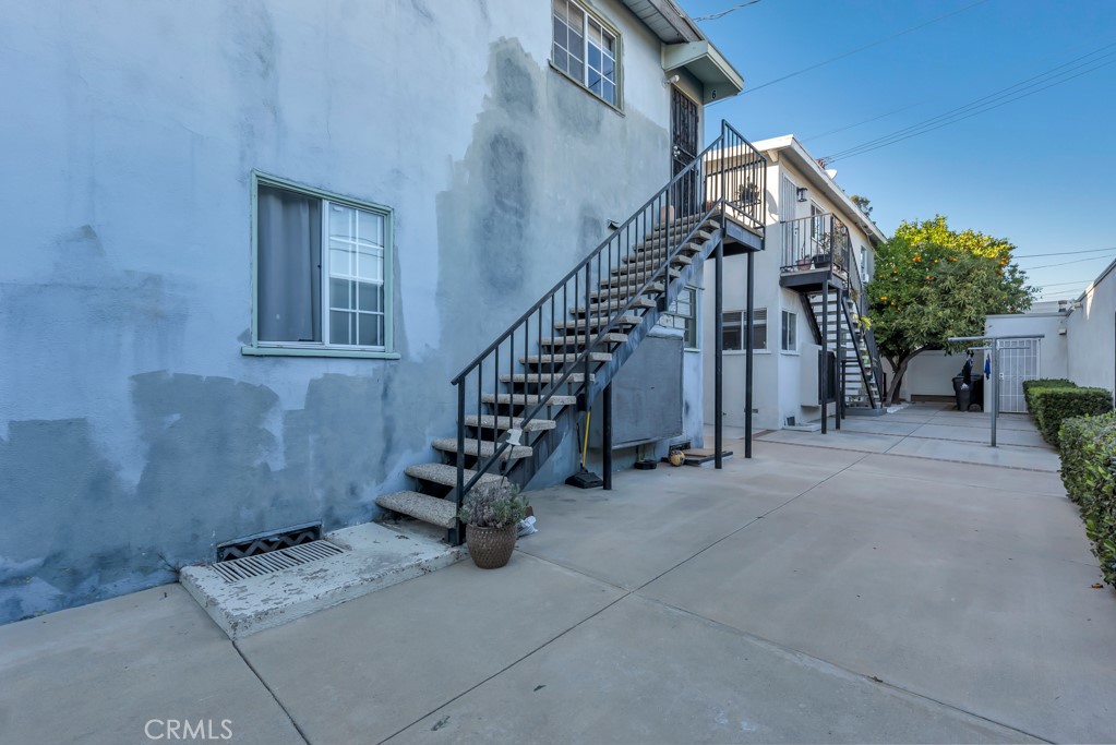 main property photo 50