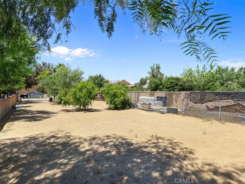 main property photo 50