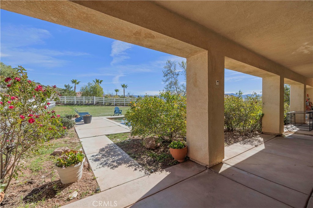 main property photo 50