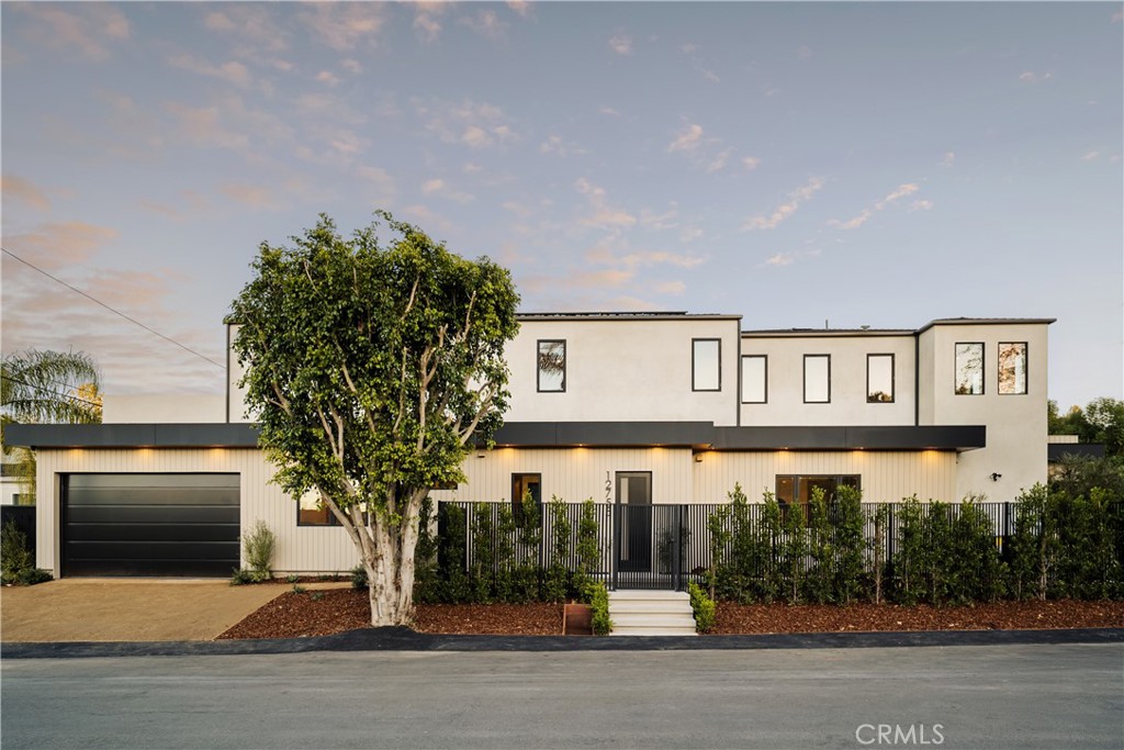 main property photo 65