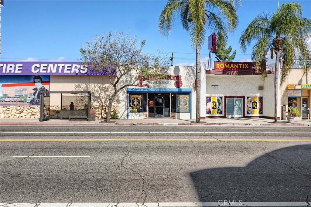 main property photo 45