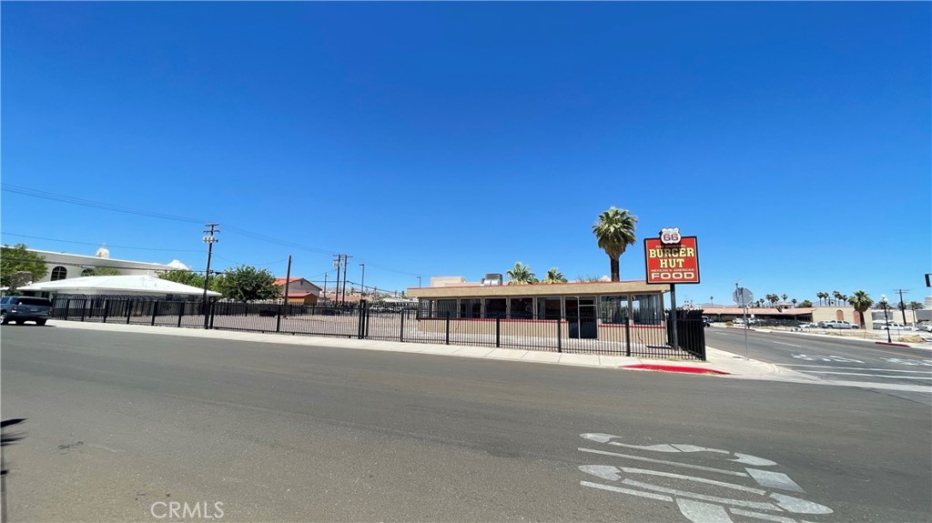 main property photo 3