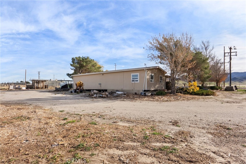 main property photo 11