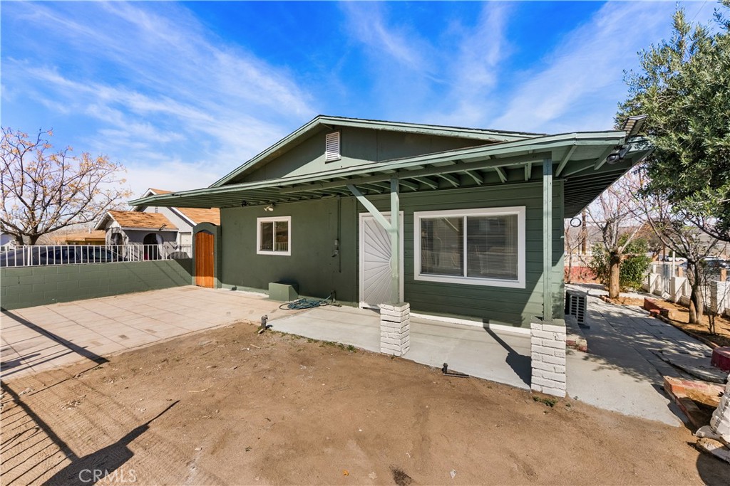 main property photo 2