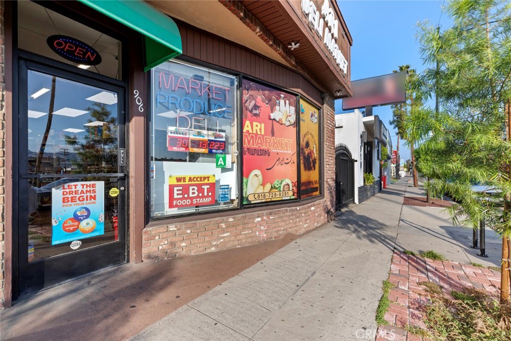 main property photo 27