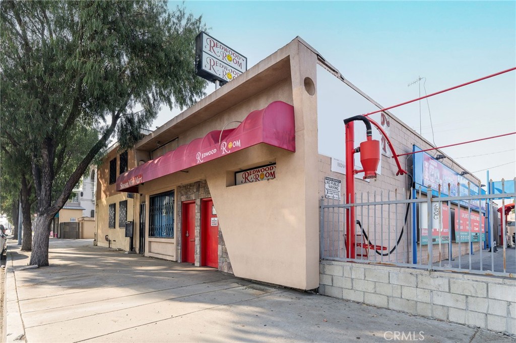 main property photo 4