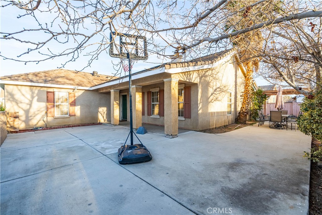 main property photo 38
