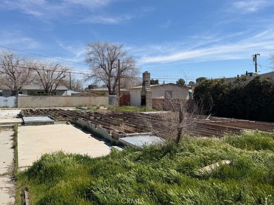 main property photo 2