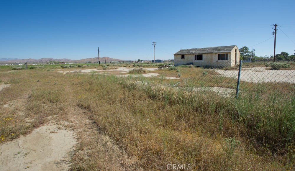main property photo 3