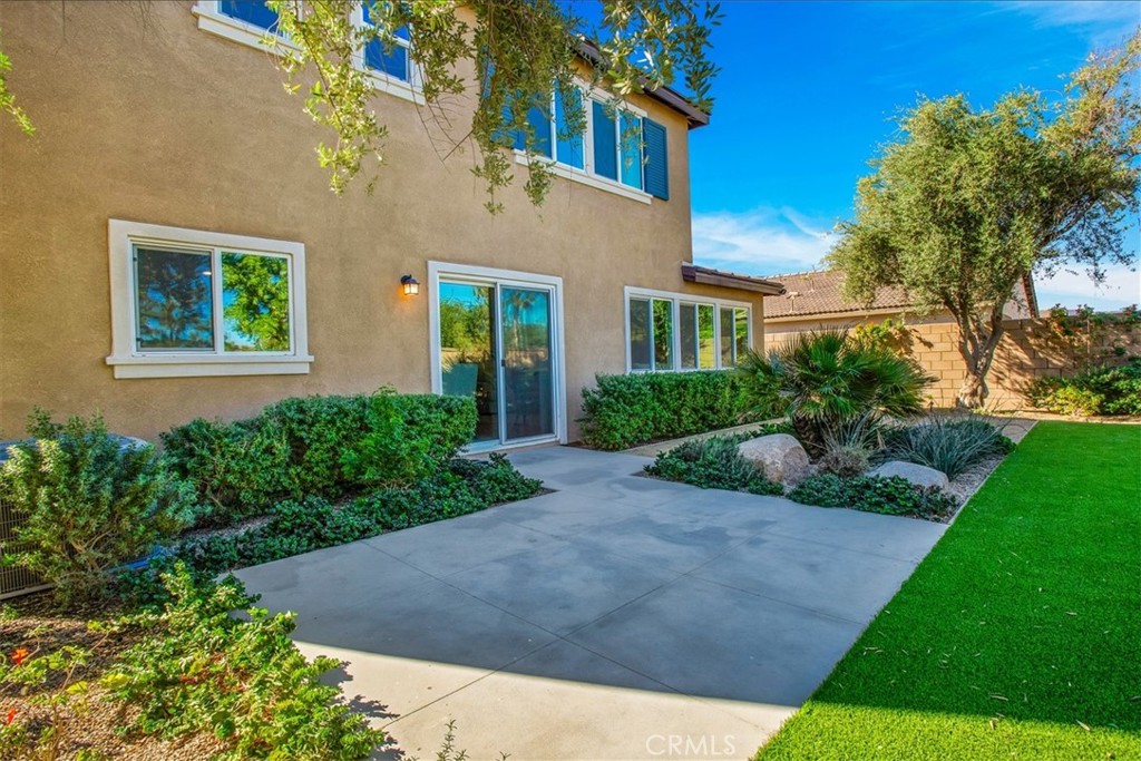 main property photo 45