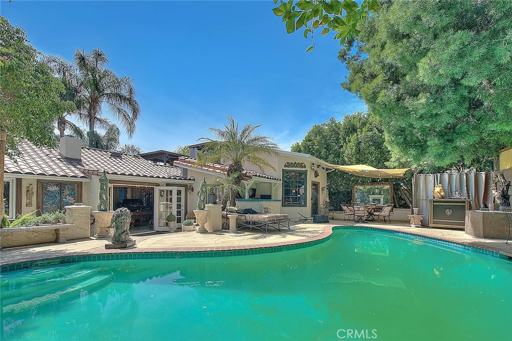 main property photo 44