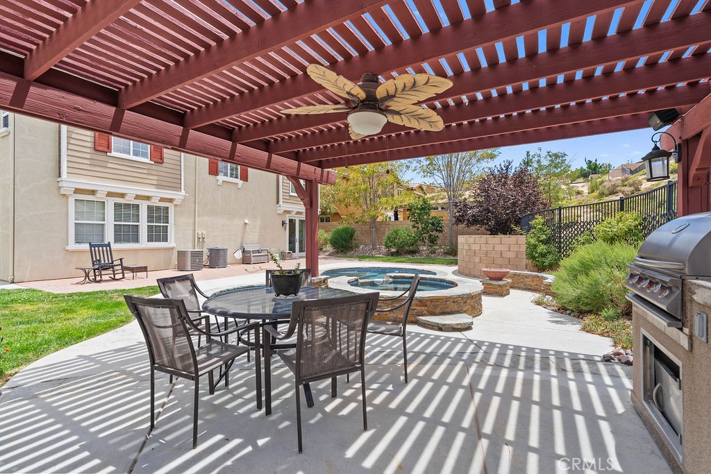 main property photo 39