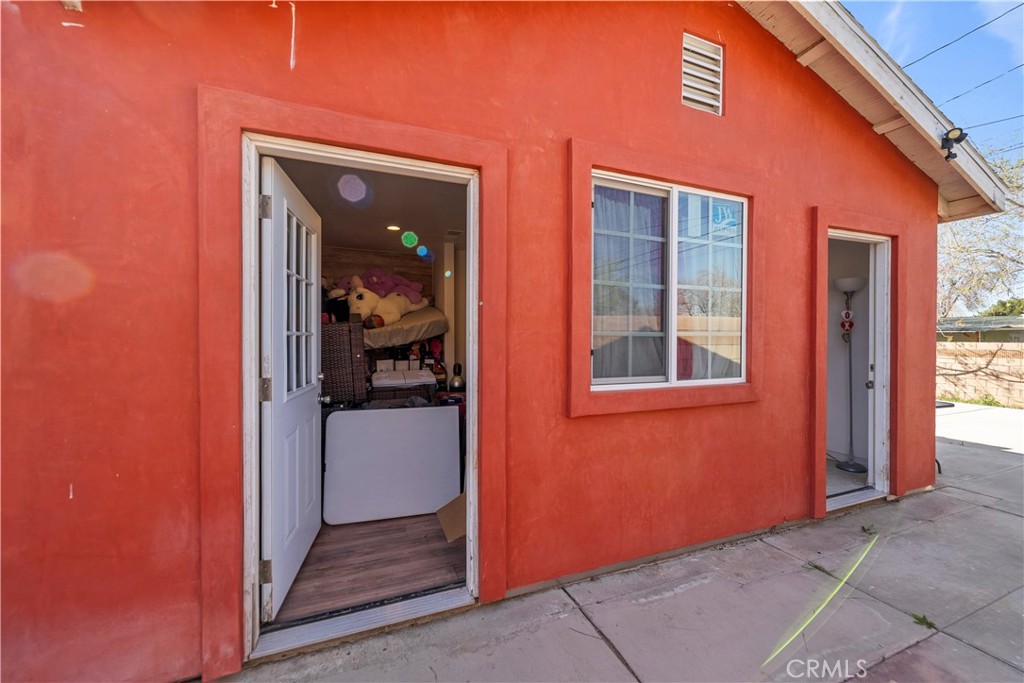 main property photo 20