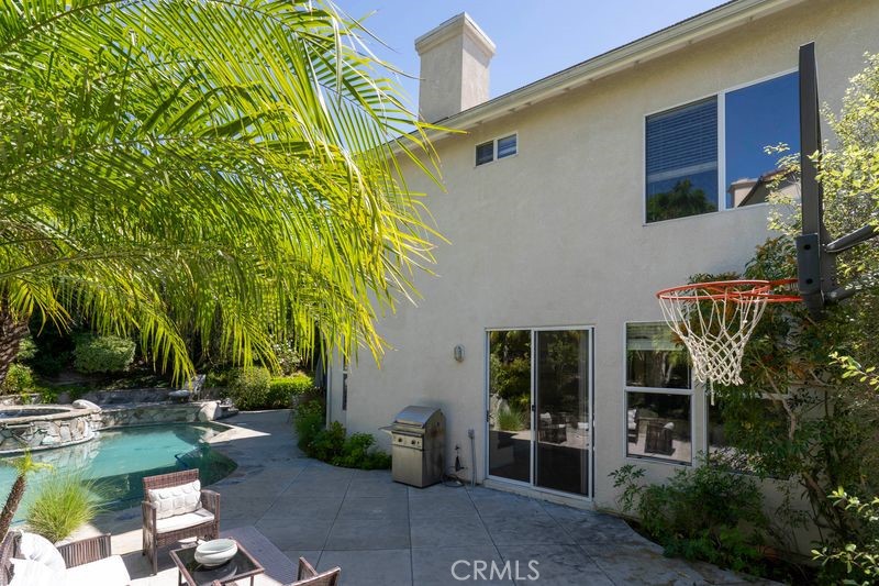 main property photo 24