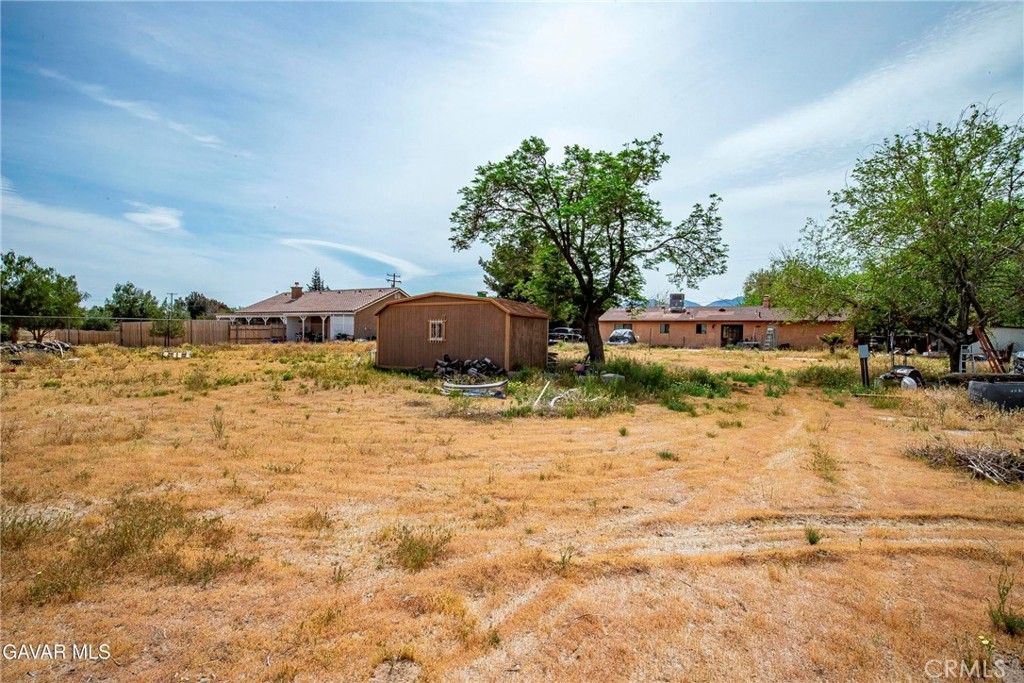 main property photo 13