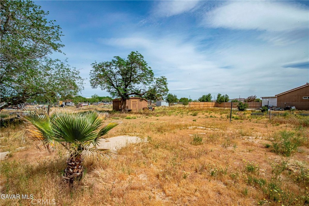 main property photo 18