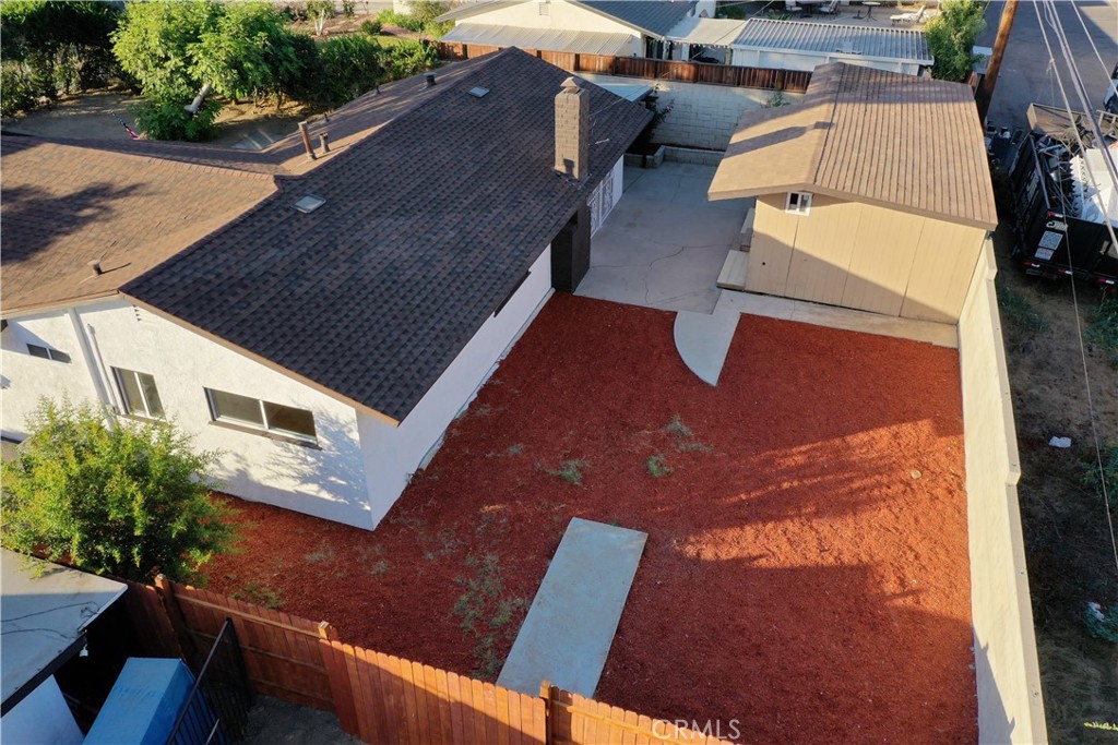 main property photo 29