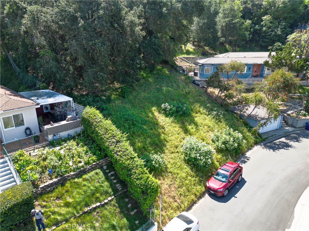 main property photo 4