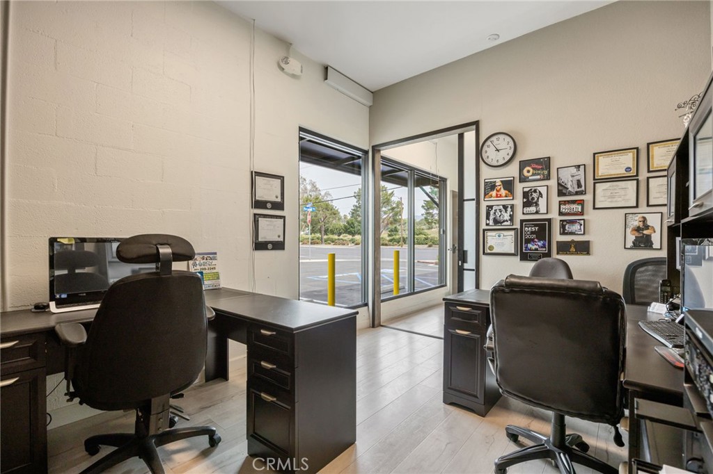 main property photo 18