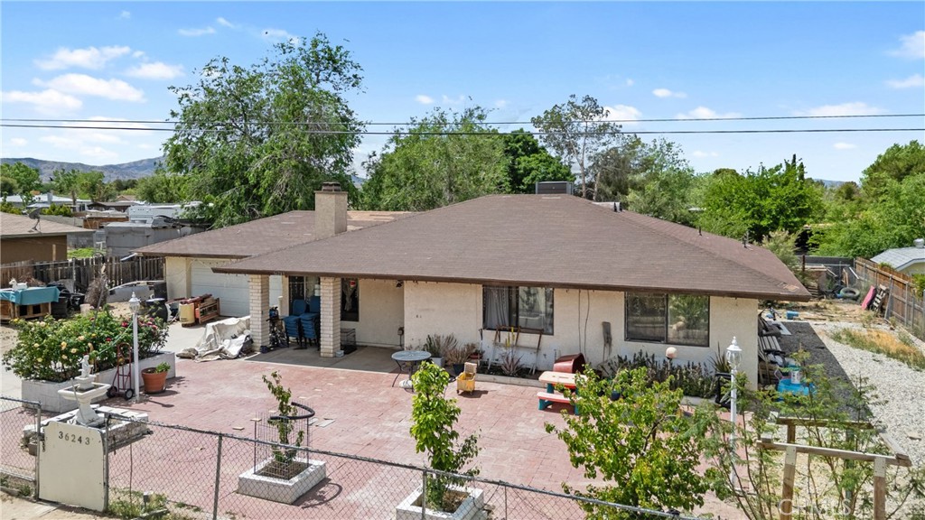 main property photo 2