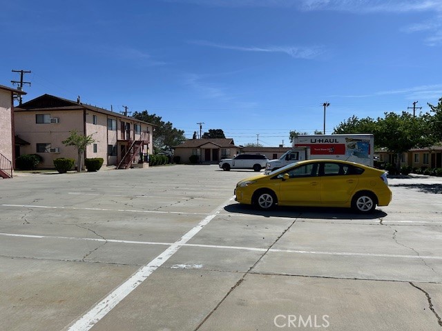 main property photo 10