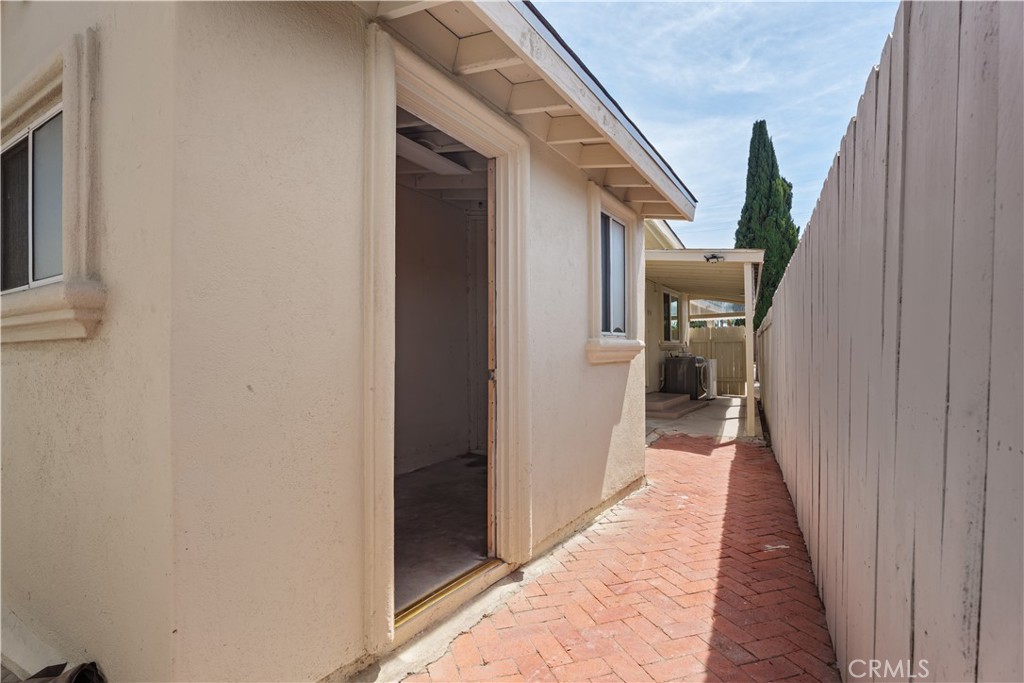 main property photo 54