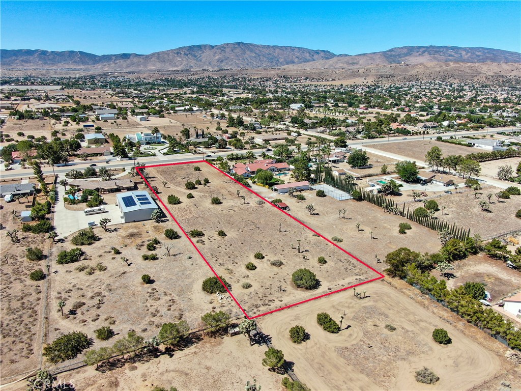 main property photo 3