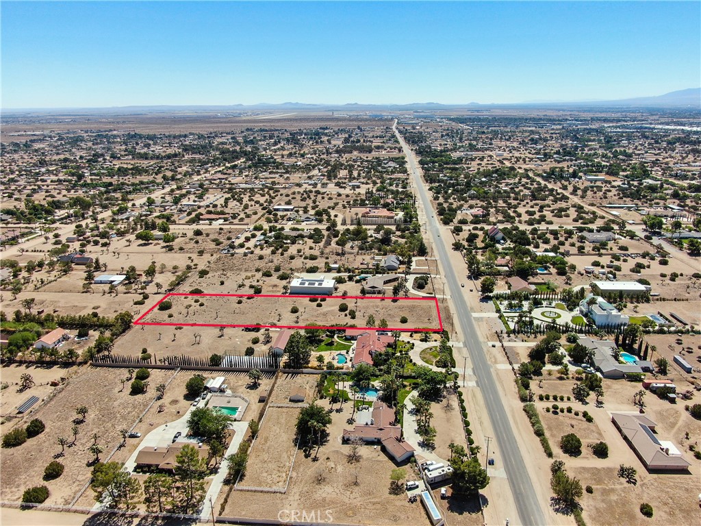 main property photo 5
