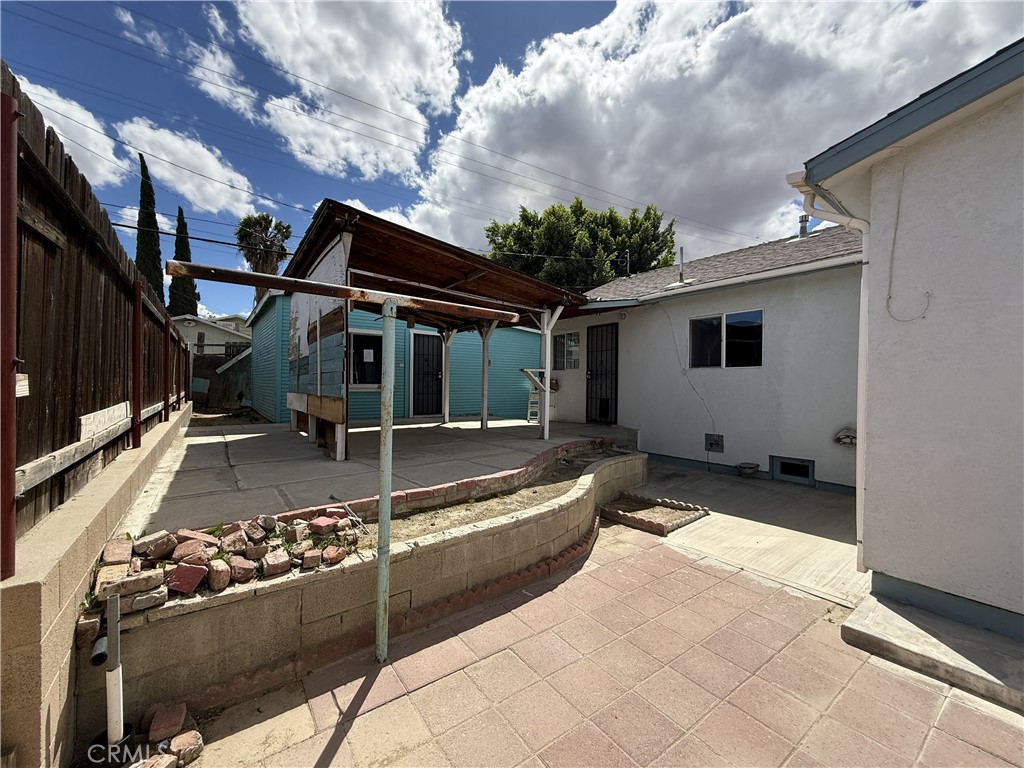 main property photo 5