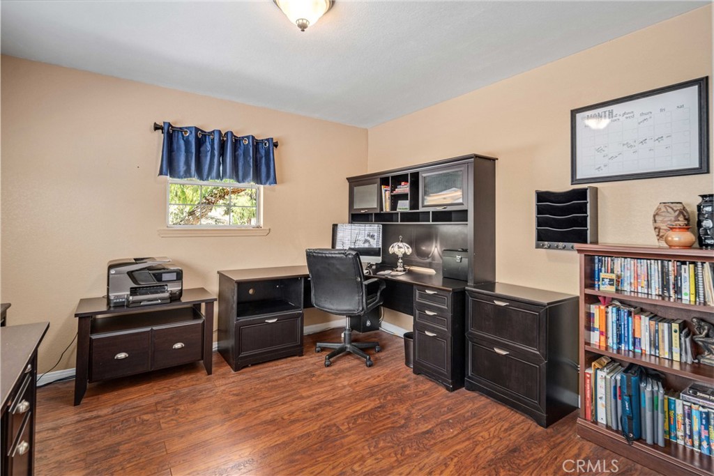 main property photo 29