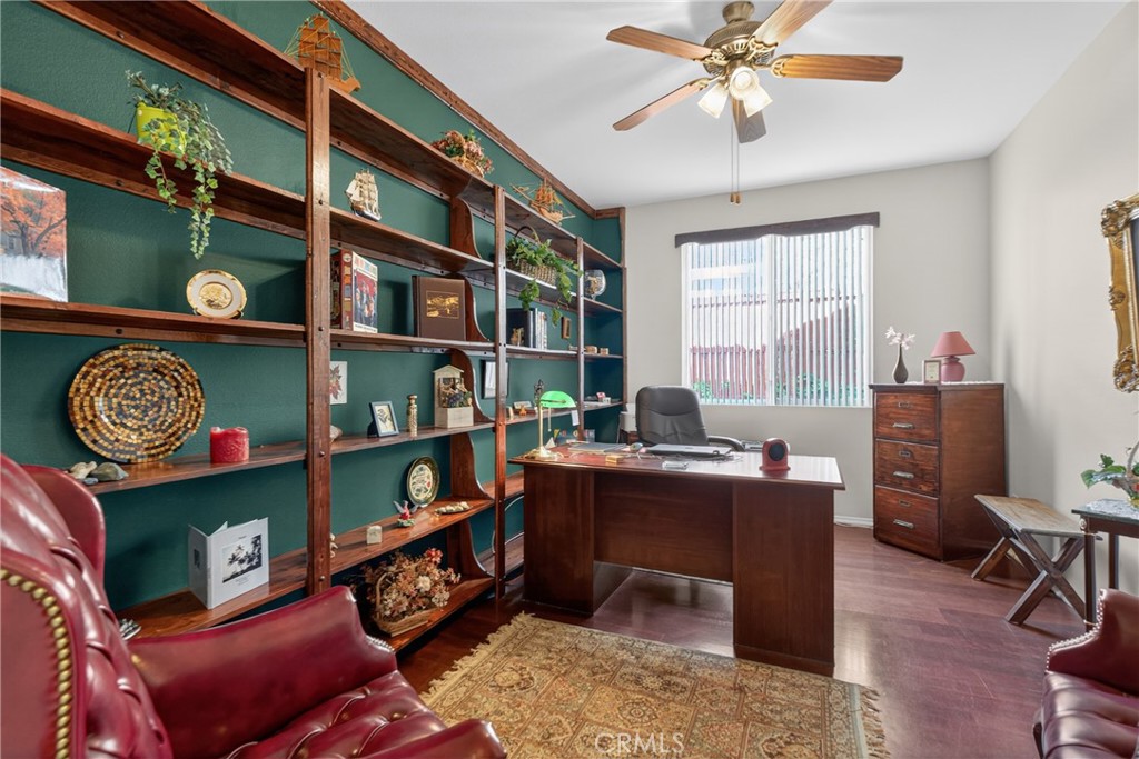 main property photo 30