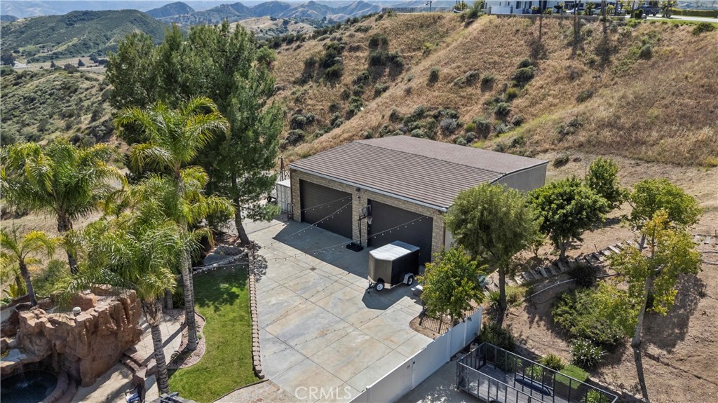 main property photo 70