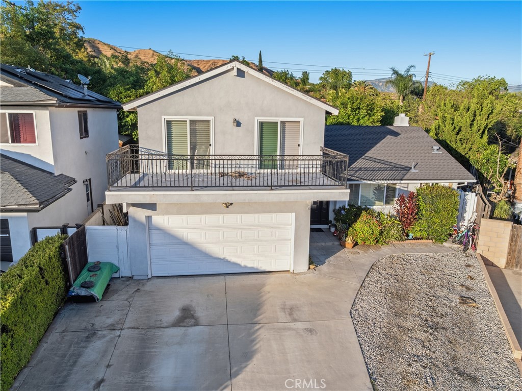 main property photo 23