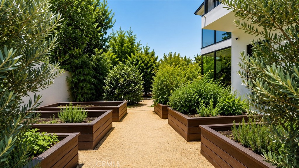 main property photo 71