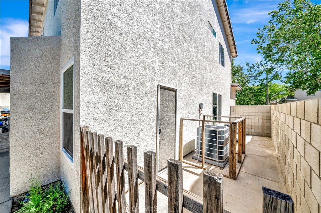 main property photo 46