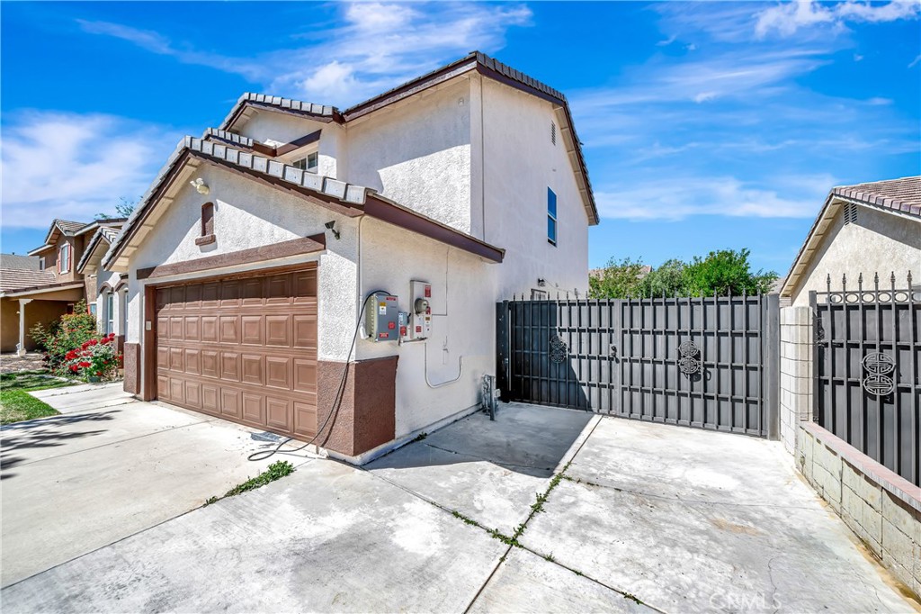 main property photo 48