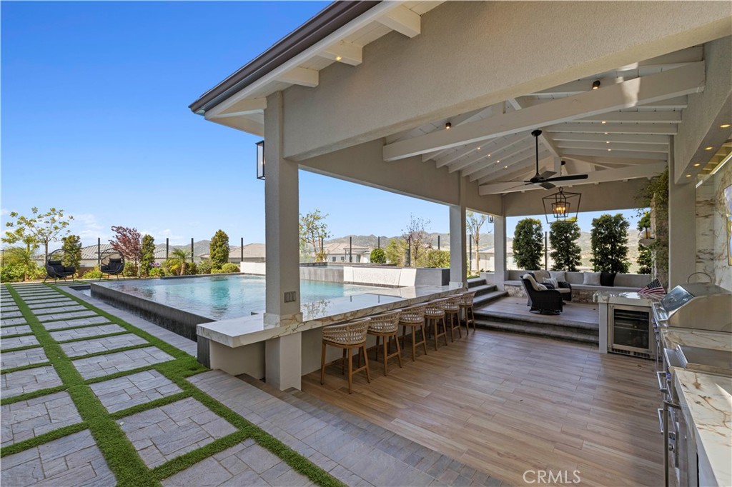 main property photo 50