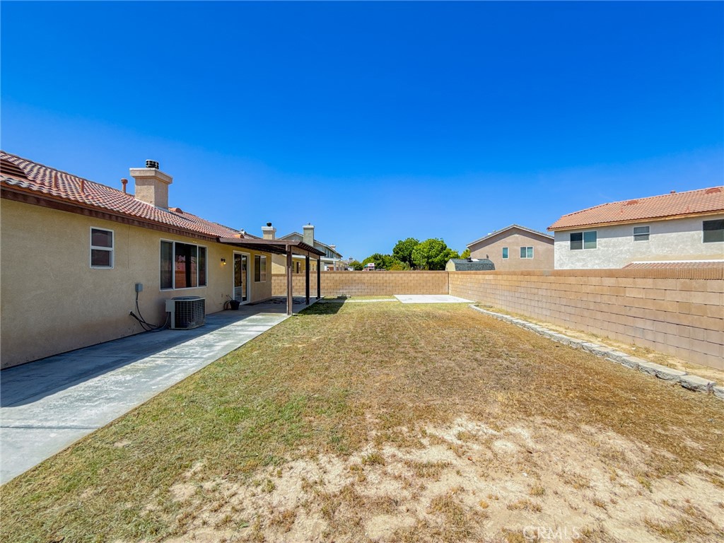 main property photo 16